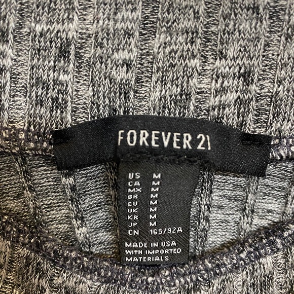 Forever21 Skater Skirt - Picture 2 of 2